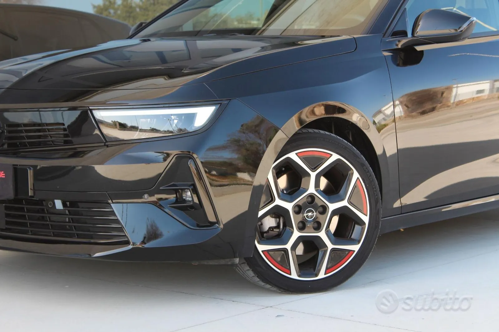 Opel Astra 2022 photo 2
