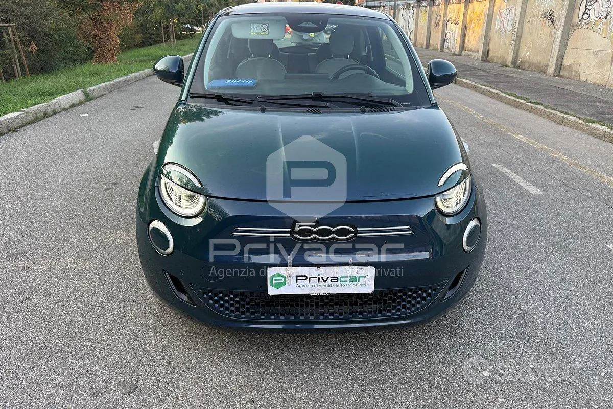 Fiat 500E 2020 photo 2