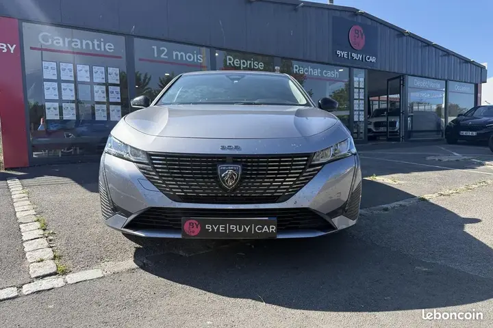 Peugeot 308 2023 photo 2