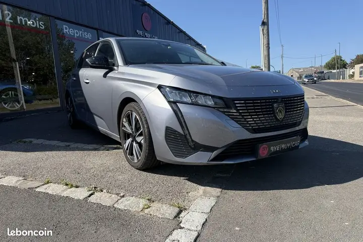 Peugeot 308 2023 photo 3