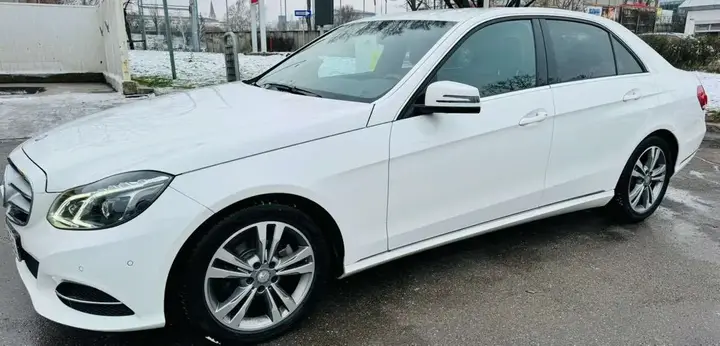 Mercedes-Benz E-Class 2014 photo 3