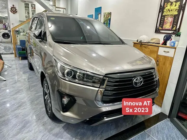 Toyota Innova