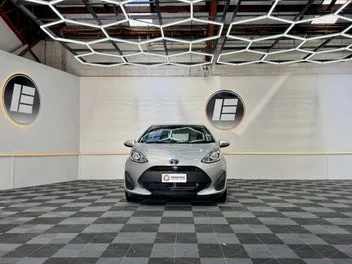 Toyota Aqua 2019 photo 3
