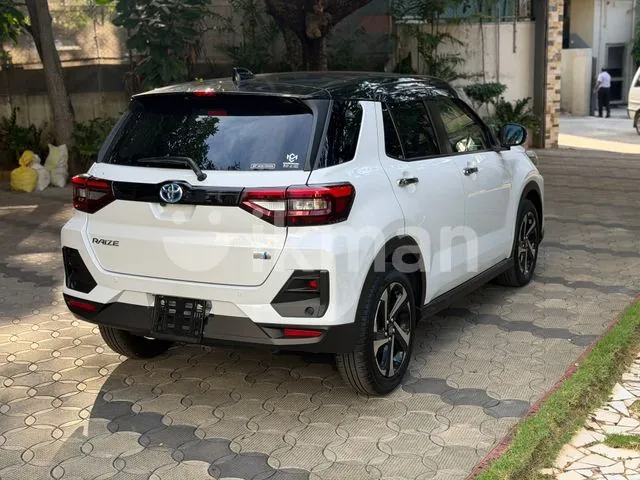 Toyota Raize 2025 photo 4