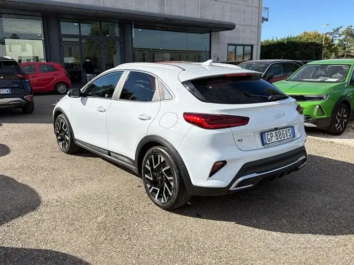Kia Xceed 2023 photo 4