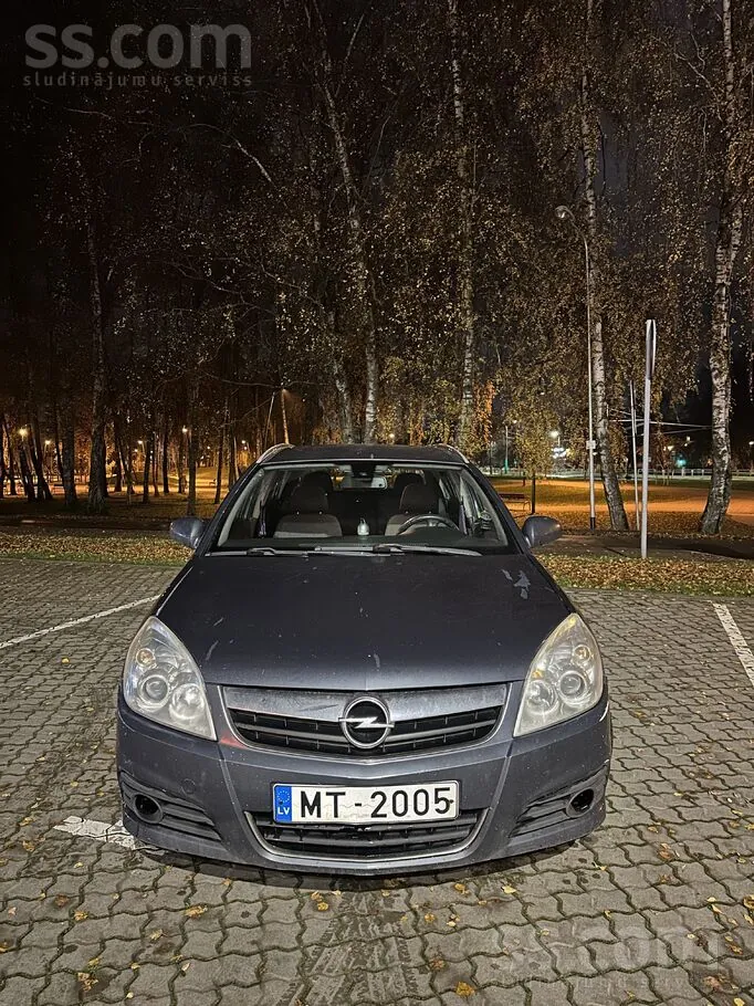 Opel Signum 2006 photo 2