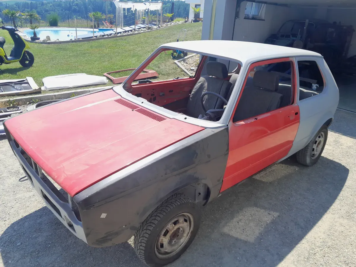 Volkswagen Golf 1983 photo 2