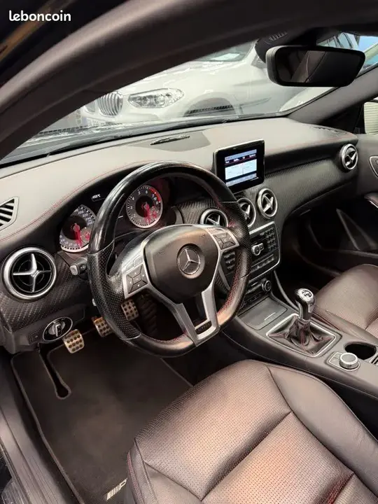 Mercedes-Benz A-Class 2013 photo 5