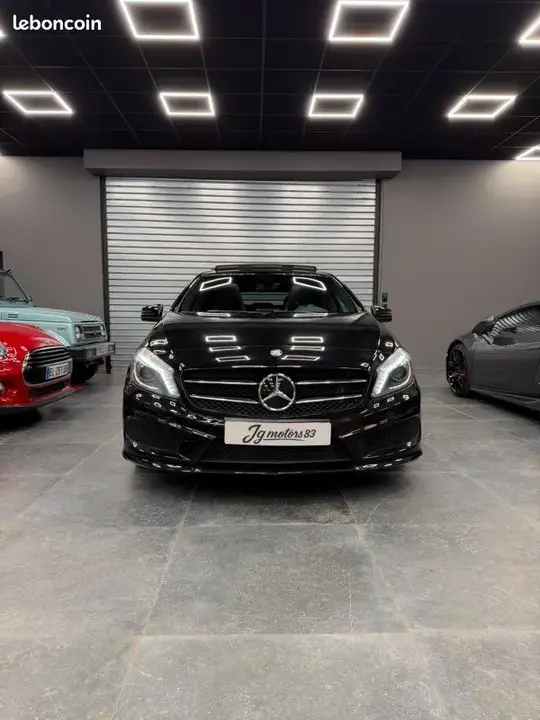 Mercedes-Benz A-Class 2013 photo 2