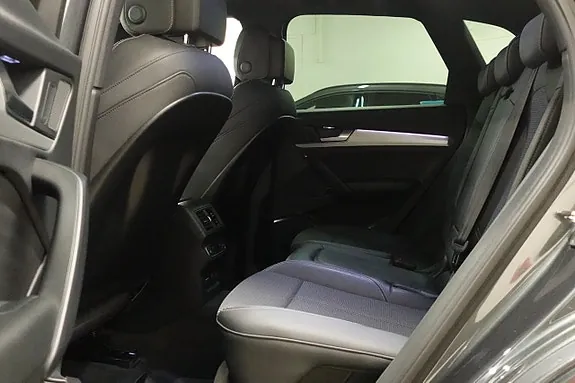 Audi Q5 2022 photo 5