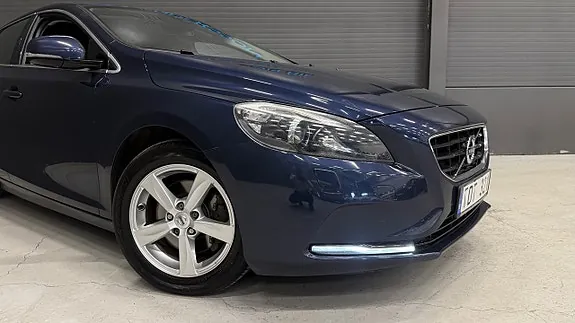 Volvo V40 2013 photo 3