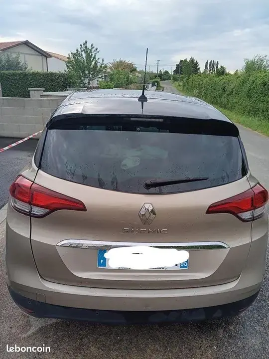 Renault Scenic 2017 photo 5