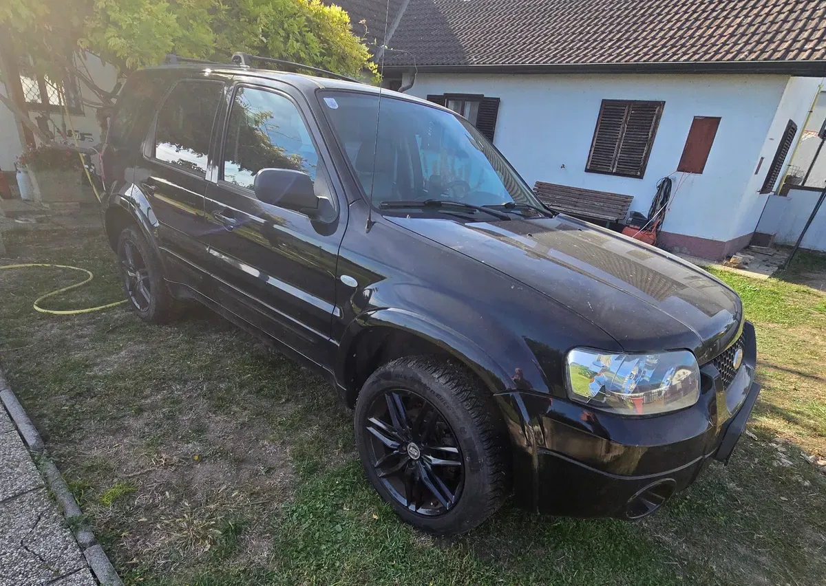 Ford Maverick 2006 photo 3