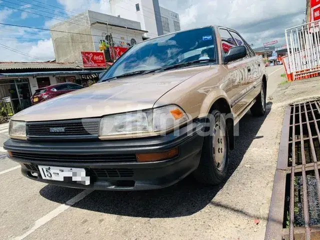 Toyota Corolla 1987 photo 3