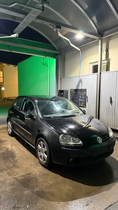 Volkswagen Golf 5 2005 photo 2