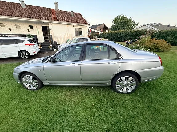 Rover 75 2005 photo 5