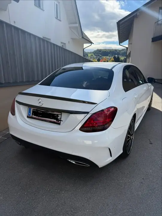 Mercedes-Benz C-Class 2020 photo 3