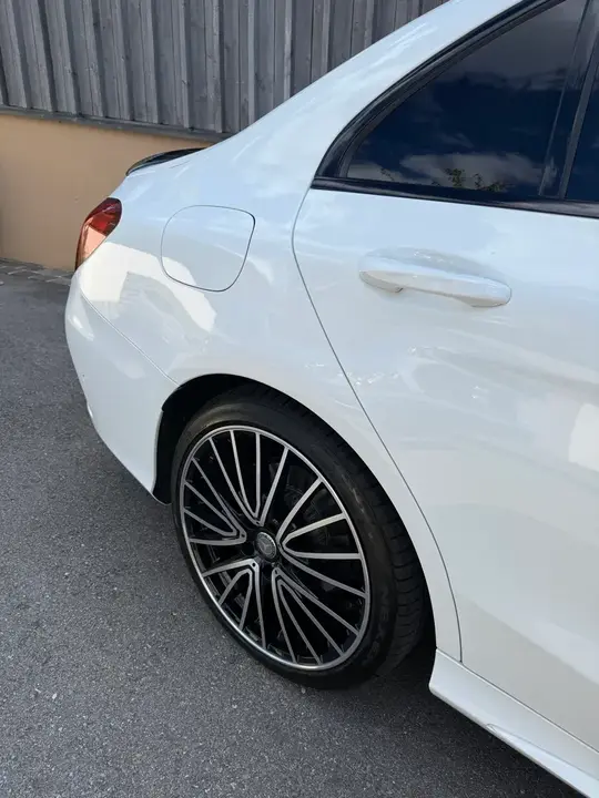 Mercedes-Benz C-Class 2020 photo 2