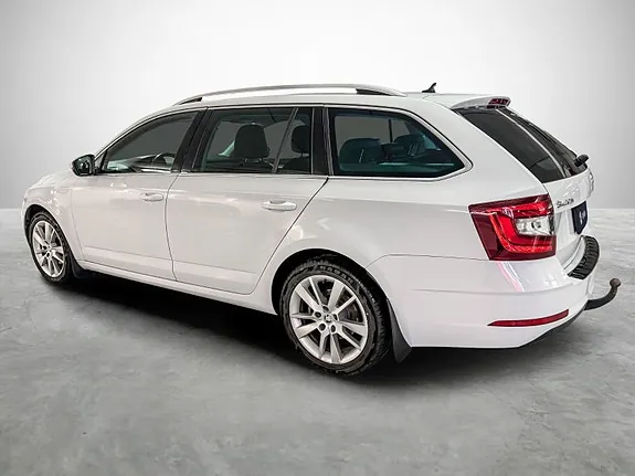 Skoda Octavia 2018 photo 3