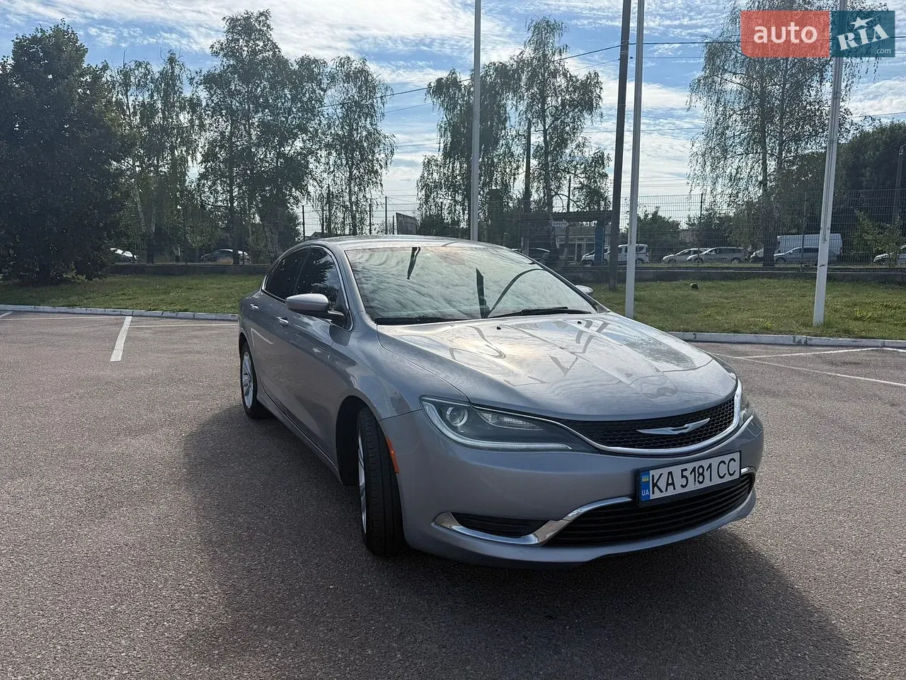 Chrysler 200 2015 photo 2