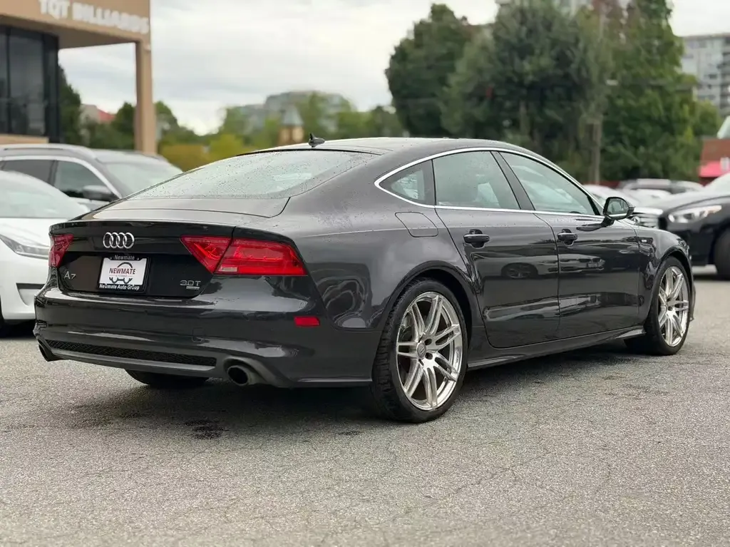 Audi A7 2012 photo 5