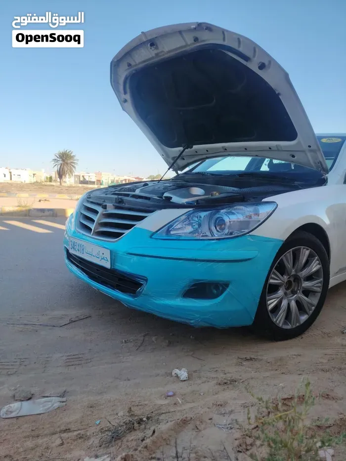 Genesis Sonata