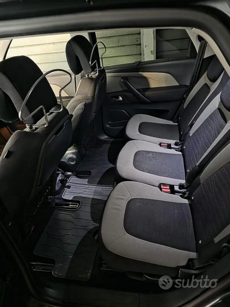 Citroen C4 Picasso 2015 photo 5