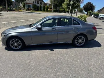 Mercedes-Benz C180 2017 photo 2