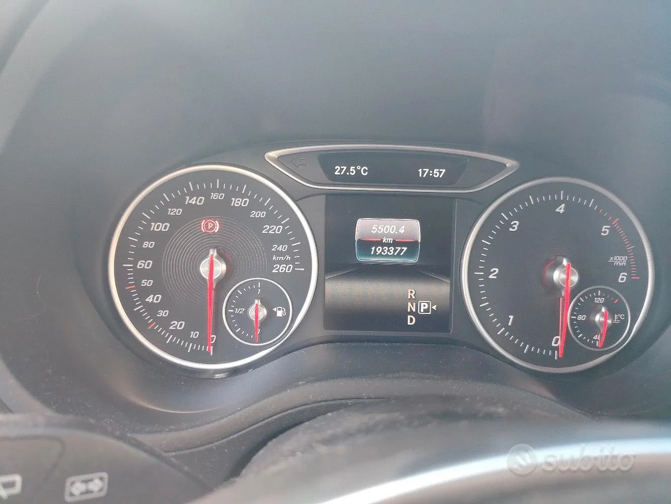 Mercedes-Benz B-Class 2015 photo 5