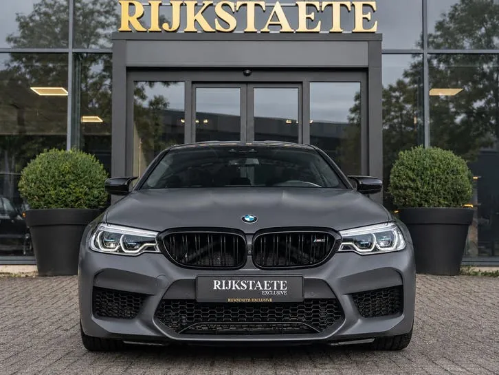 BMW 5-Serie 2019 photo 3