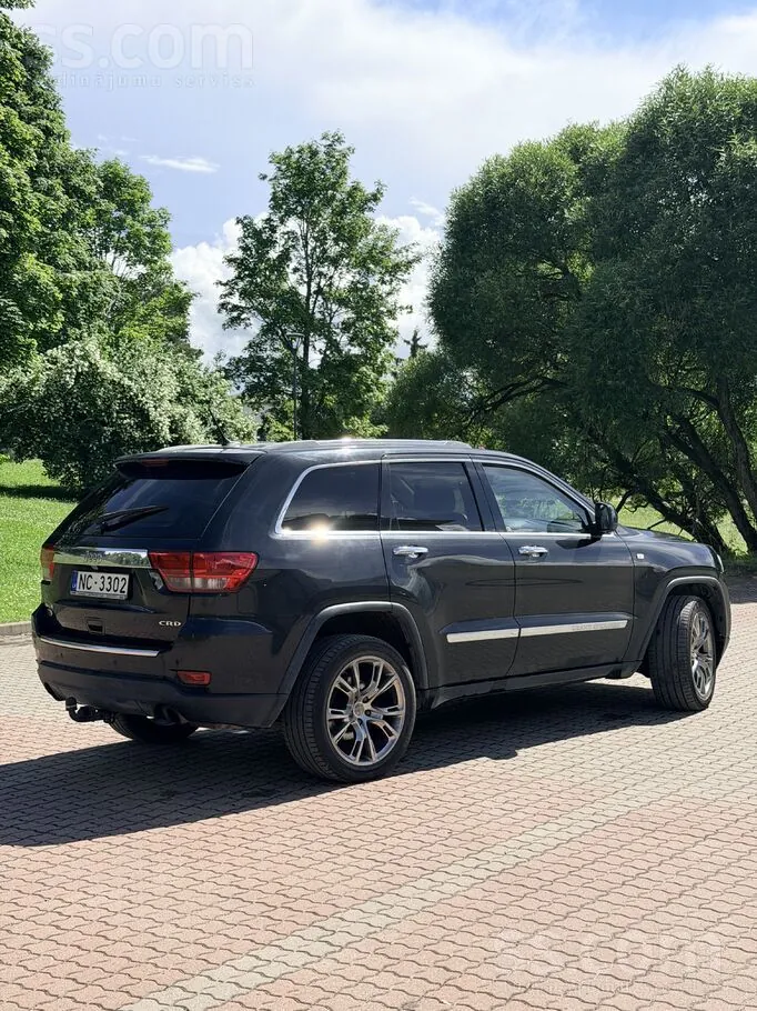 Jeep Grand Cherokee 2012 photo 3