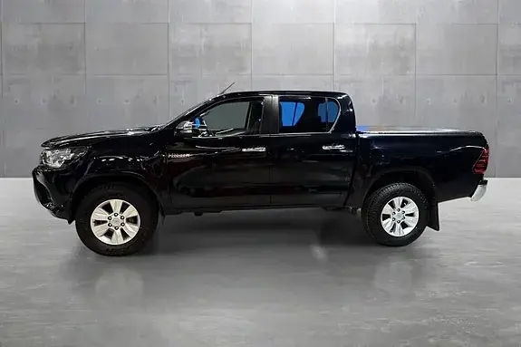Toyota Hilux 2017 photo 2