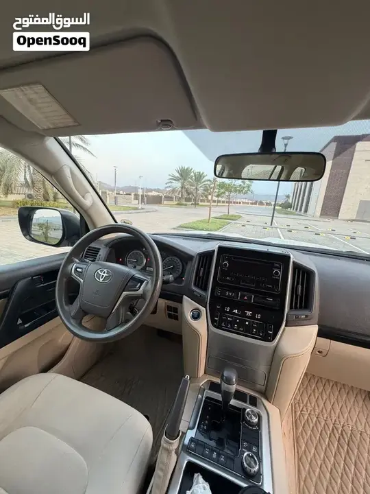 Toyota Land Cruiser 2019 photo 3