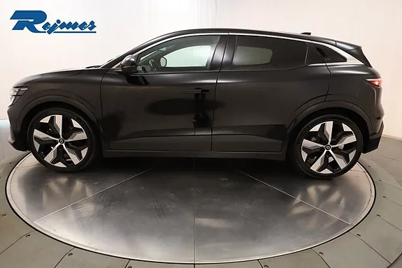 Renault Megane E-Tech 2023 photo 3