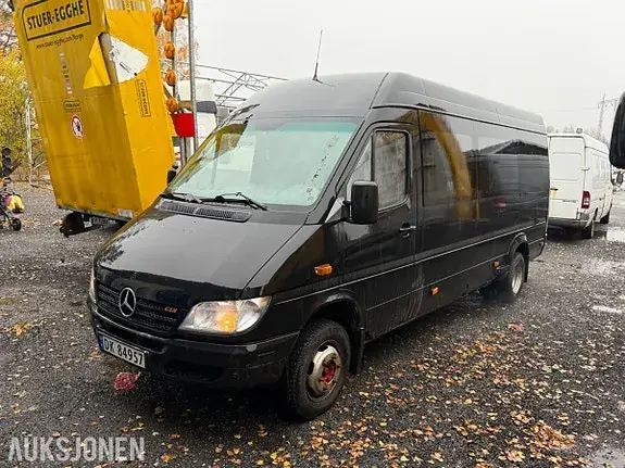 Mercedes-Benz Sprinter 313