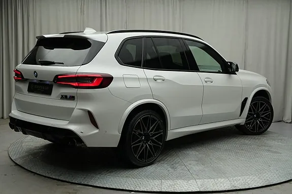 BMW X5 M 2021 photo 4