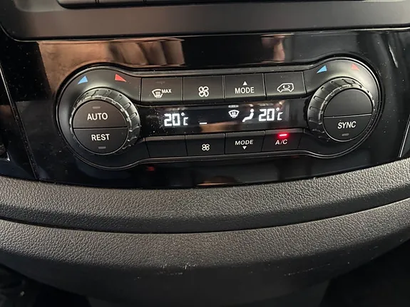 Mercedes-Benz Vito 2020 photo 5