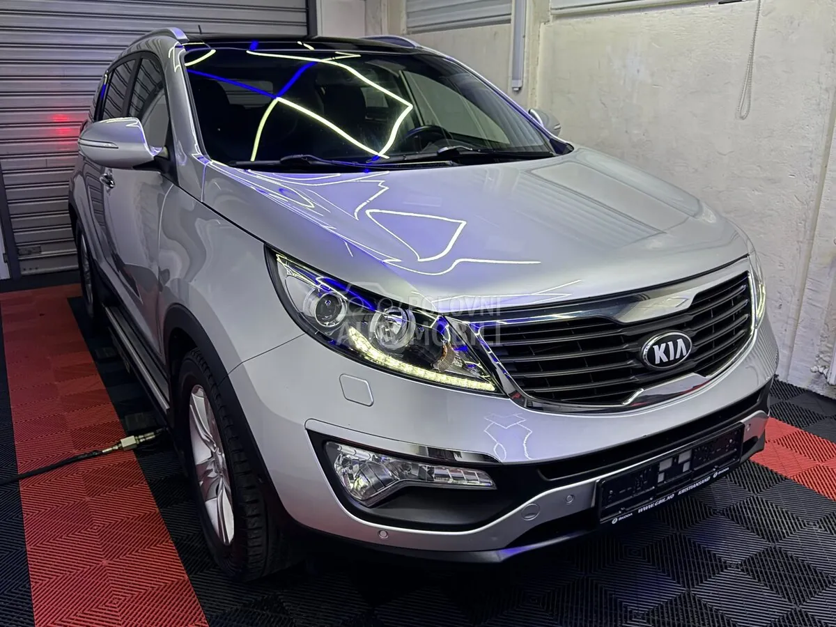 Kia Sportage 2013 photo 2
