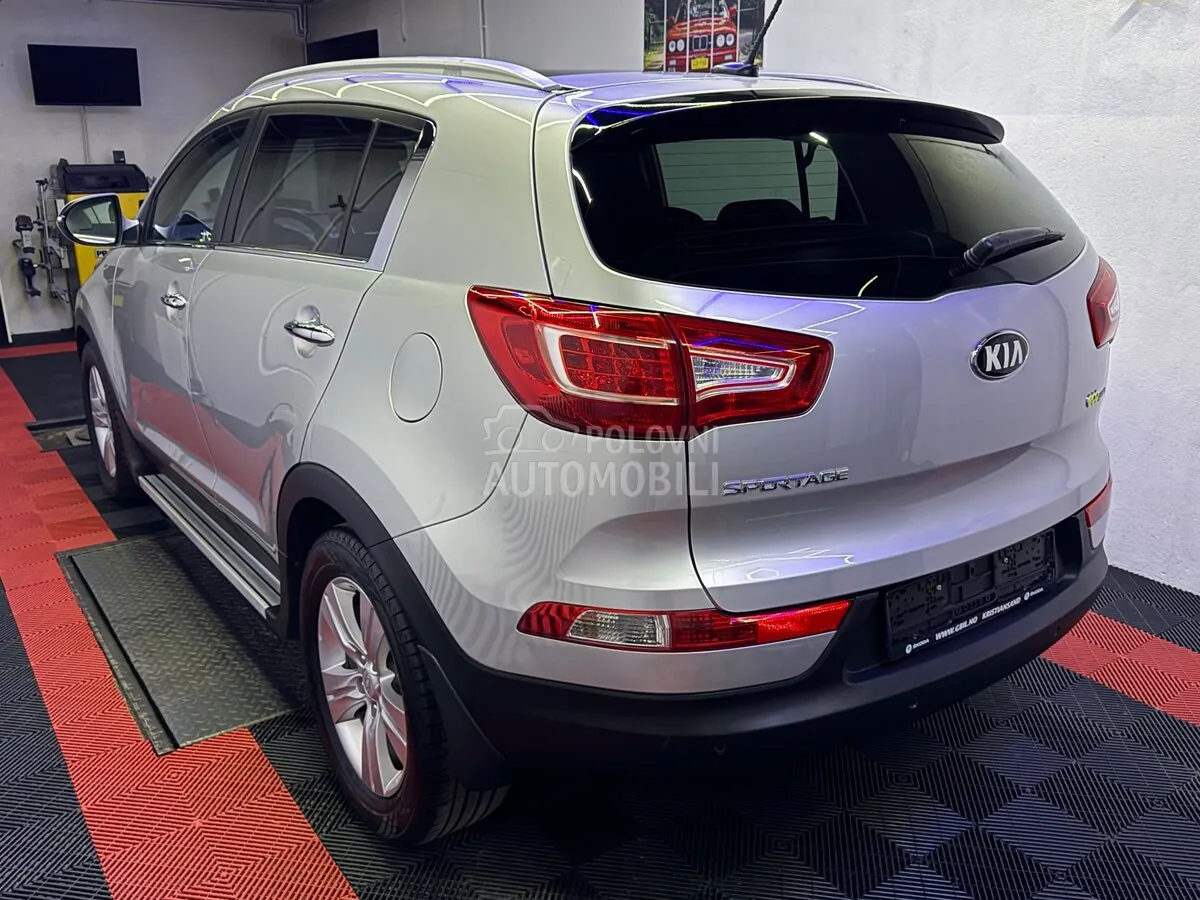 Kia Sportage 2013 photo 5