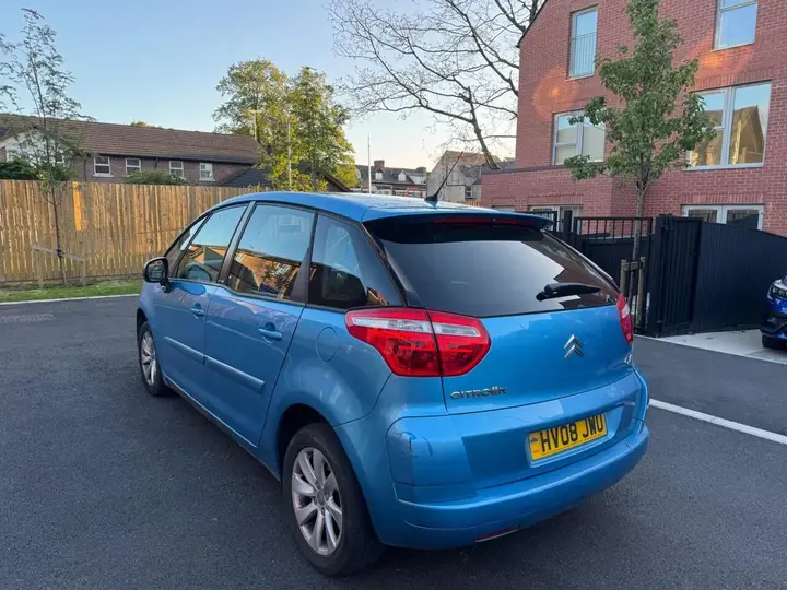 Citroen C4 Picasso 2008 photo 5