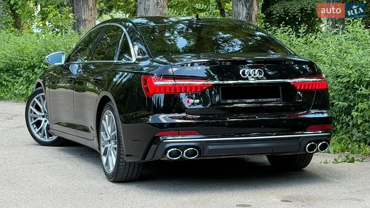 Audi S6 2022 photo 4