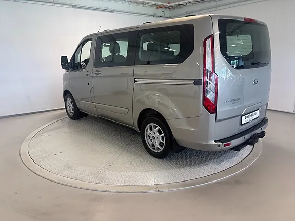 Ford Tourneo Custom 2013 photo 3