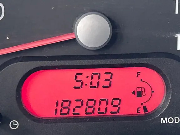 Suzuki Alto 2010 photo 3