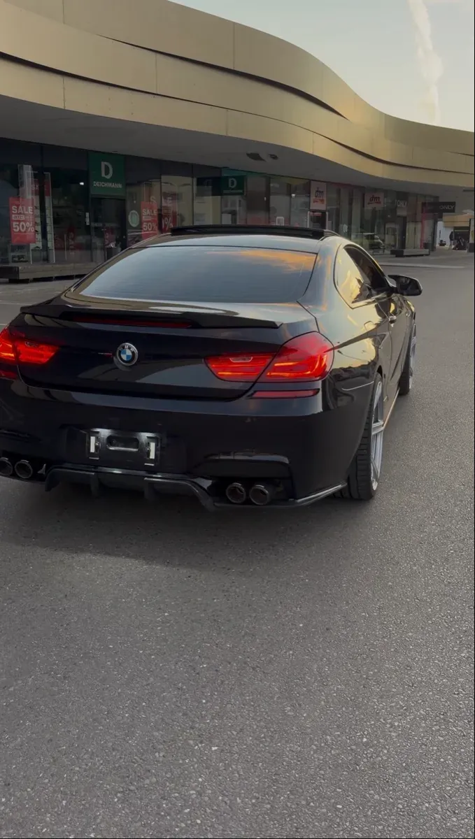 BMW 6 Series 2016 photo 2