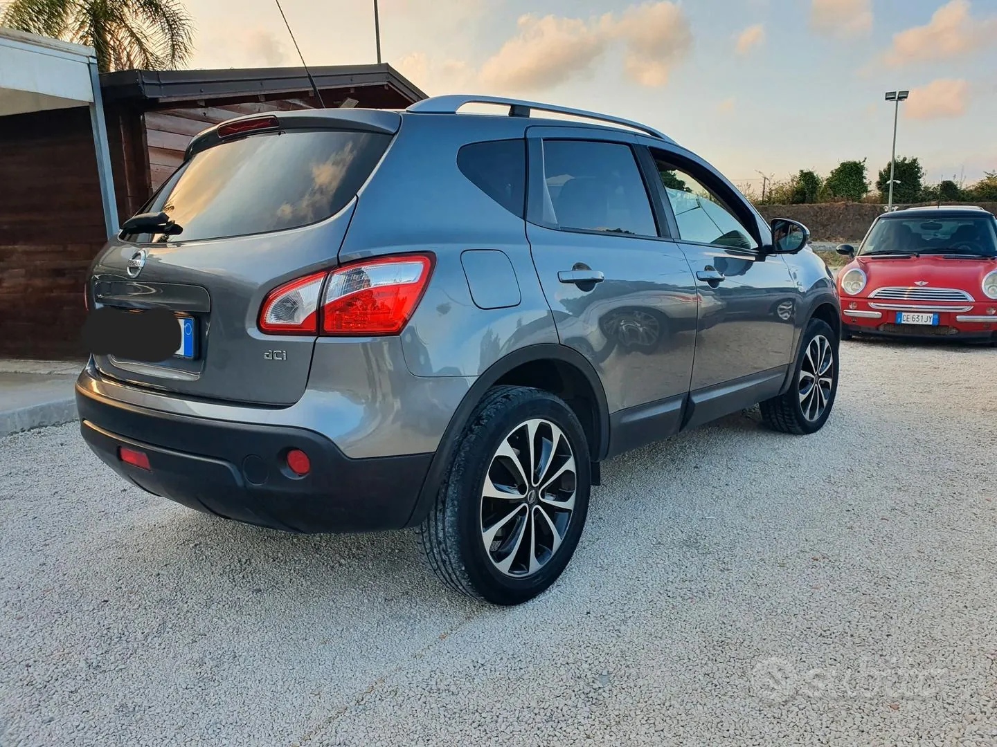 Nissan Qashqai 2012 photo 3