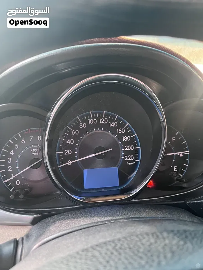Toyota Yaris 2014 photo 4