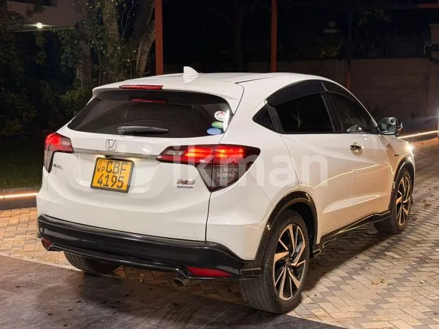 Honda Vezel 2018 photo 2