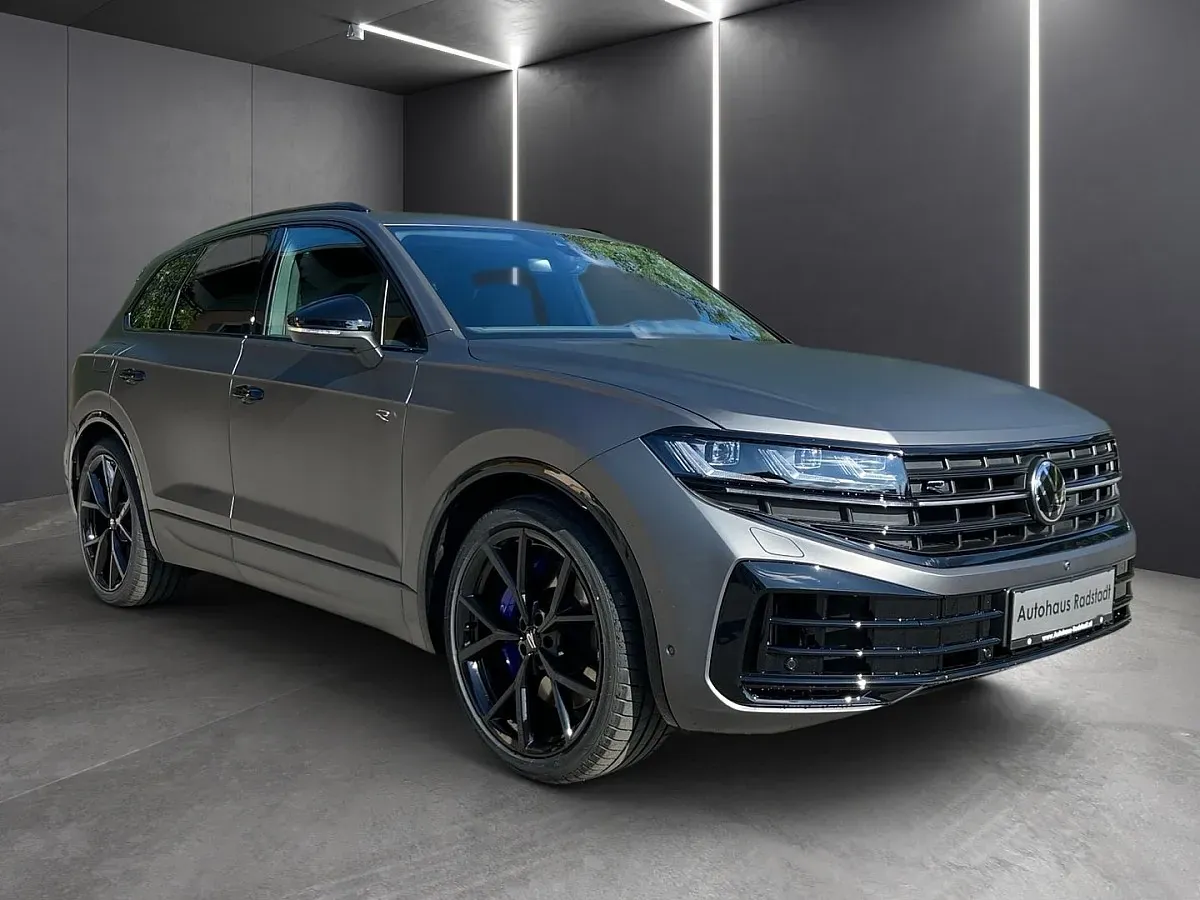 Volkswagen Touareg 2025 photo 2