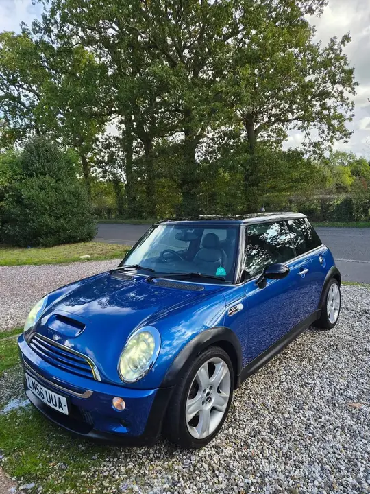 Mini Cooper S 2006 photo 2