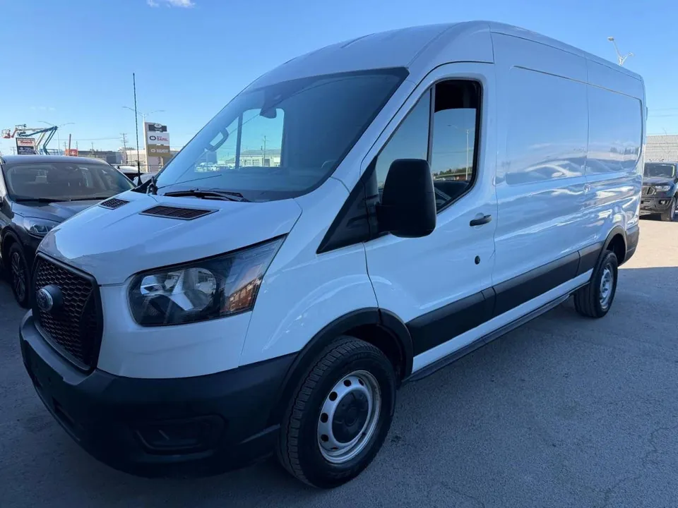 Ford Transit 2023 photo 3